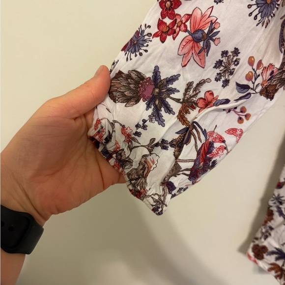 2/$30 Umgee - Multicolor Floral Long Sleeve Tunic Blouse Top - Picture 6 of 8